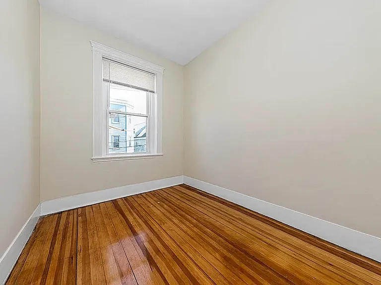 42 Brackett St — Photo 21