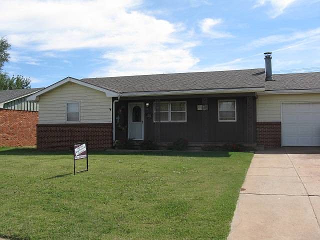 1st image of 507 Mimosa Dr