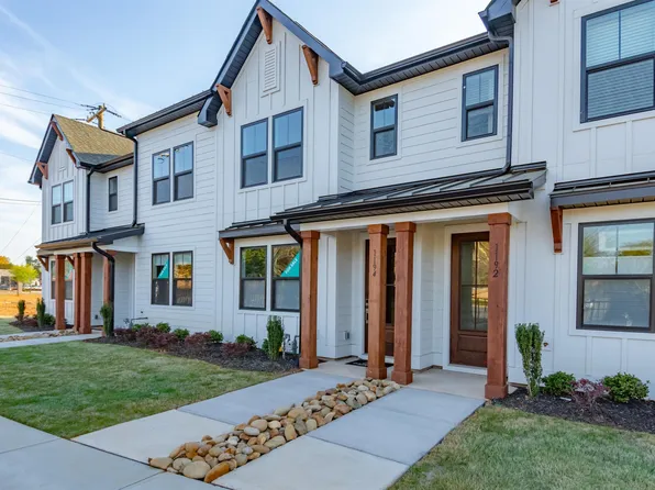 1194 N Pleasantburg Dr, Greenville, SC 29607