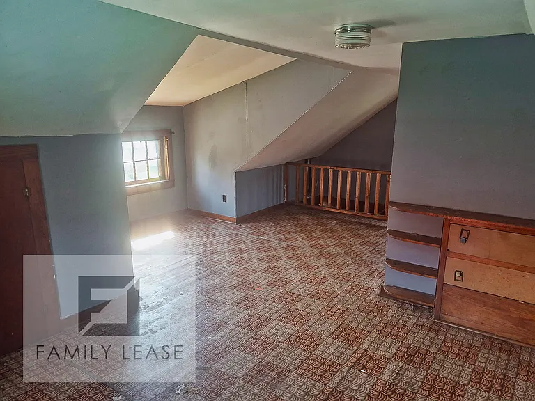 1100 Sherman Ave — Photo 31