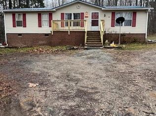 3836 Old Poole Rd, Alberta, VA 23821