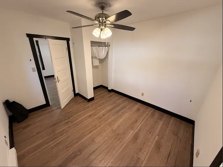 7 SW McKinley Ave — Photo 9