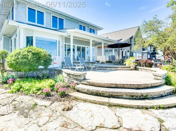 4396 Gratiot Ave, Port Huron, MI 48060