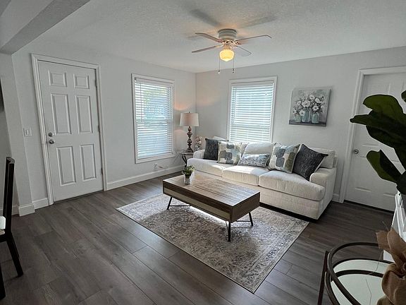 5th image of 511 Adelia Ave Unit A