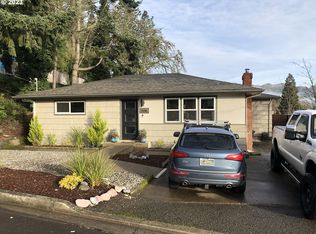2136 SE Downey Ave, Roseburg, OR