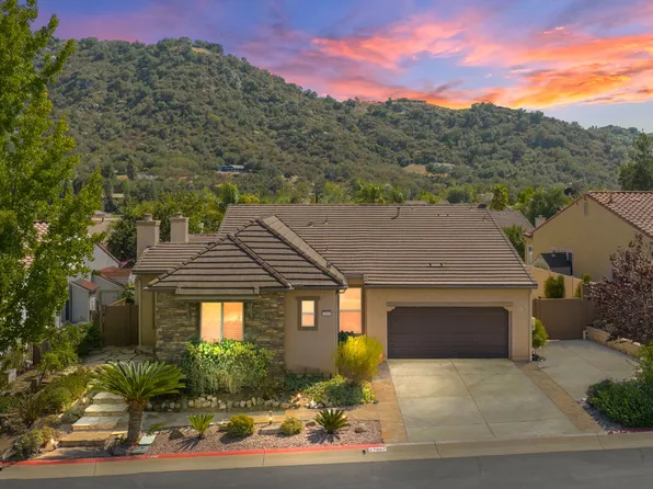 27067 Sunningdale Way, Valley Center, CA 92082