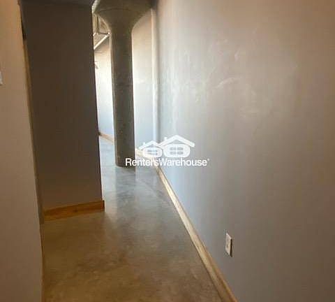 4th image of 2323 Locust St APT 410