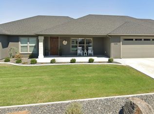 12115 Blackfoot Dr, Pasco, WA 99301