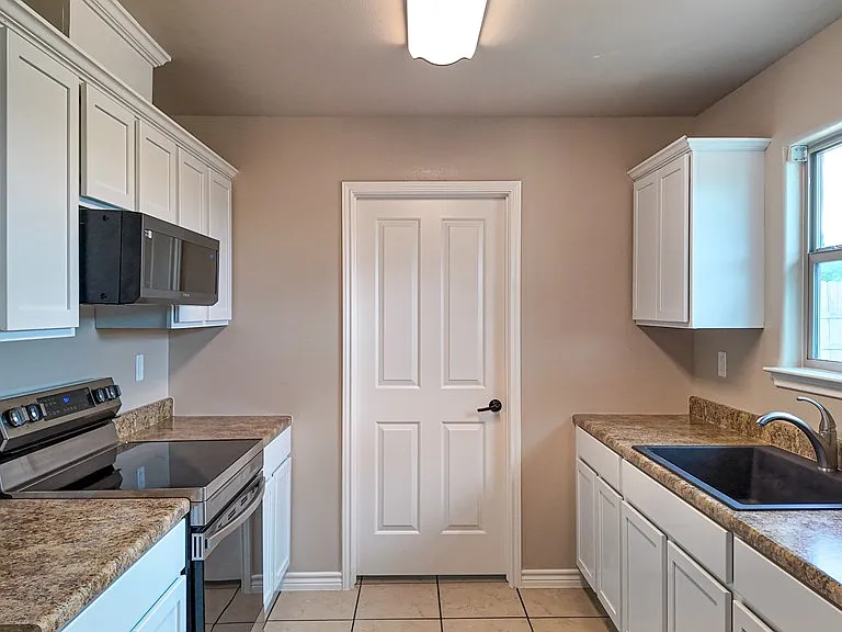 3485 Nicole St — Photo 13