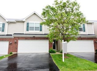1025 N South Elgin Blvd, South Elgin, IL 60177
