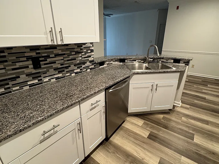 10000 N Gate Pkwy #316 — Photo 6