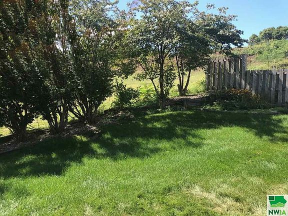4th image of 5004 Ravine Park Ln