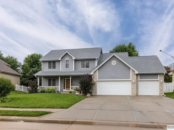 5122 N 141st St, Omaha, NE 68164