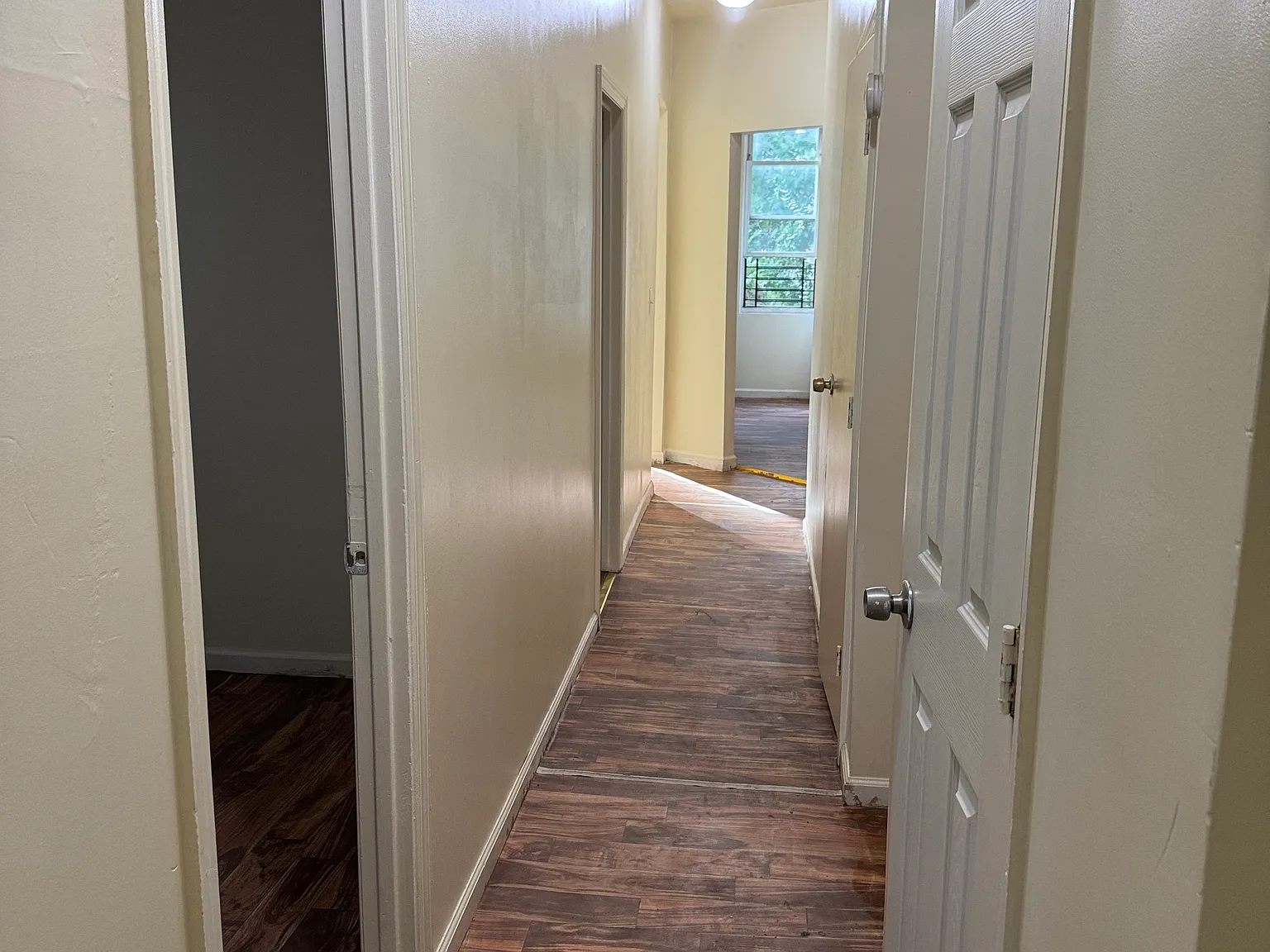 2 bed, 1900 sqft, $2,300 — Photo 2