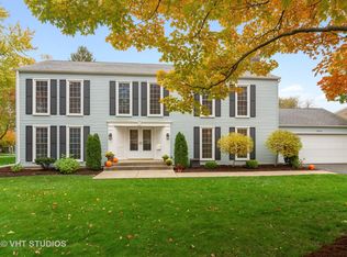 3 Woodbine Rd, Rolling Meadows, IL 60008