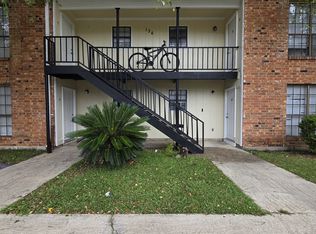 138 Hummingbird Ln, Lafayette, LA 70506