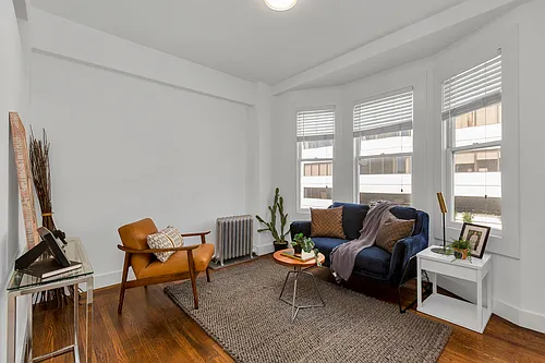 1405 Franklin Photo 1