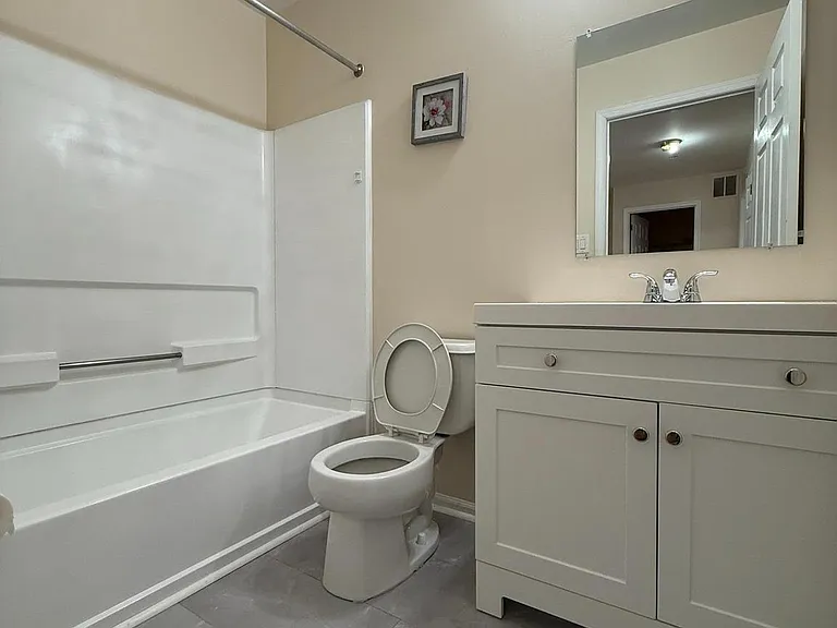 2605 Gramercy Way — Photo 32