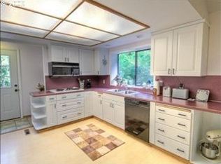 88939 Lois Ln, Elmira, OR