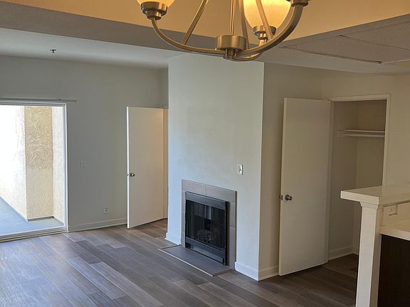 3rd image of 1210 Venice Blvd #204-D