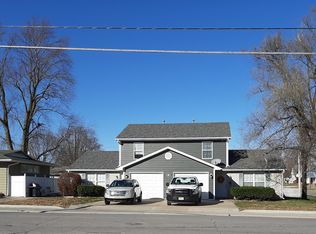 335 E McKinsey St, Moberly, MO 65270