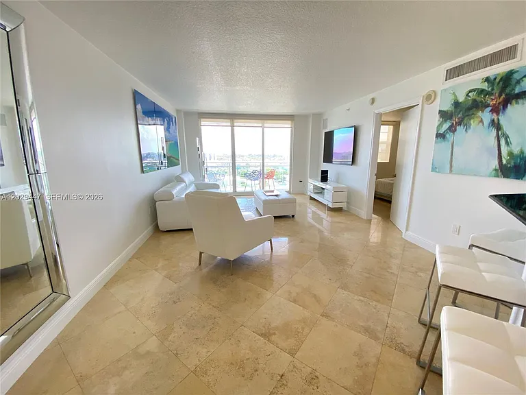 6917 Collins Ave #1422 — Photo 3