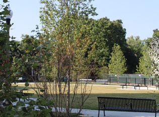 Anderson Point, Chicago, IL 60660