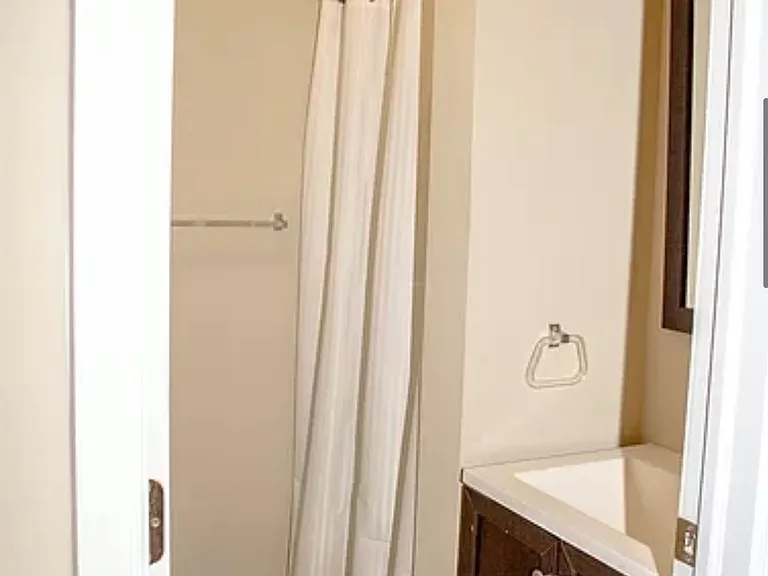 307 W Park Ave #1 — Photo 15