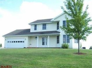 96 Deves Rd, Montgomery City, MO 63361