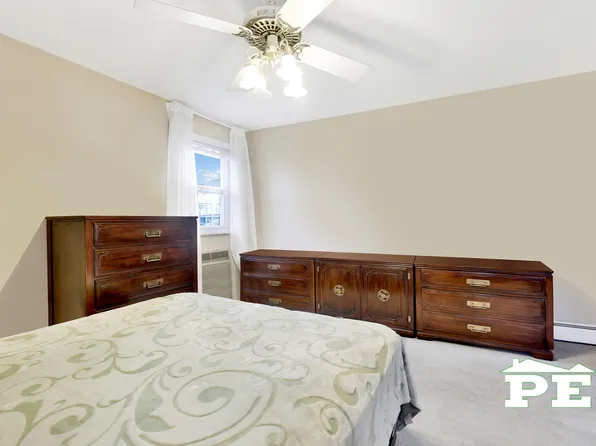 2068 Hendrickson Street image 13 of 29