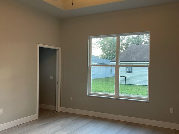 2nd image of 19 Ryall Ln #B