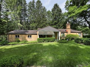 23 Woodland Farms Rd, Pittsburgh, PA 15238