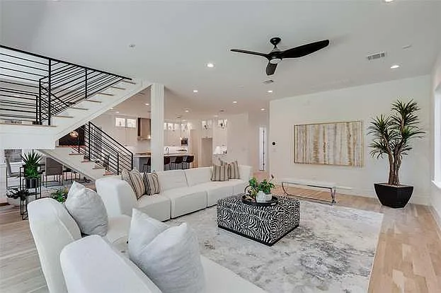 6135 Velasco Ave — Photo 54