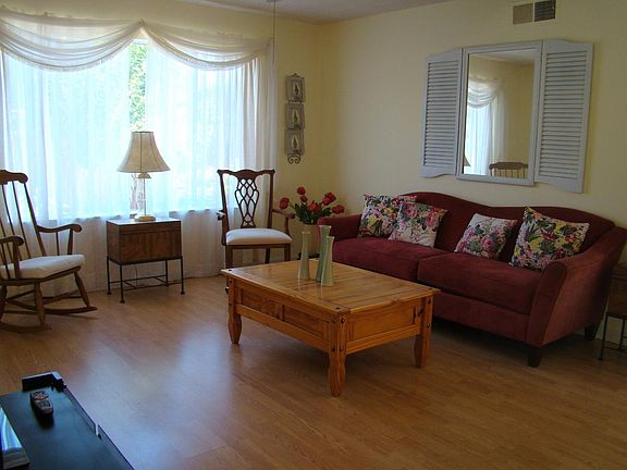 2nd image of 320 Beechvale Ct