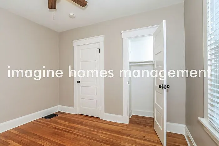 2732 Cox Ln — Photo 10
