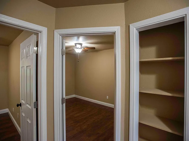 1566 N Dawn Dr — Photo 14