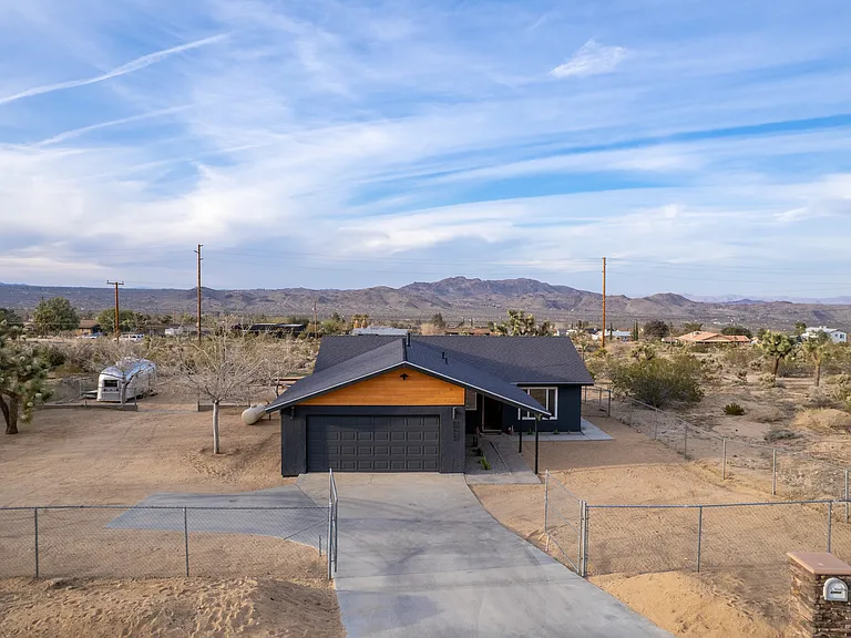 60432 Natoma Trl — Photo 54