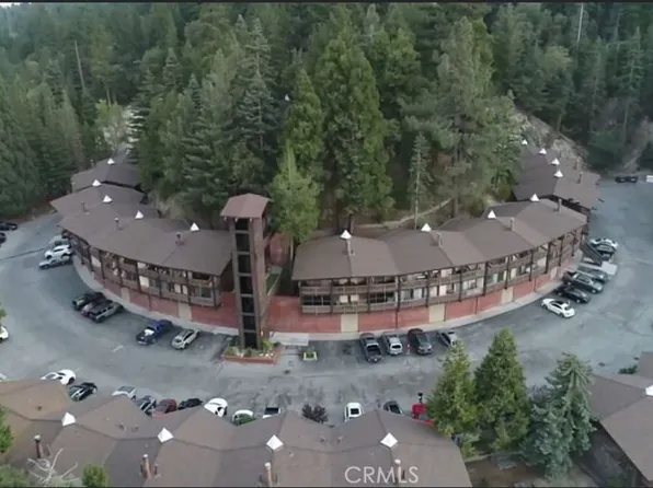 872 Sierra Vista Dr #4, Twin Peaks, CA 92391