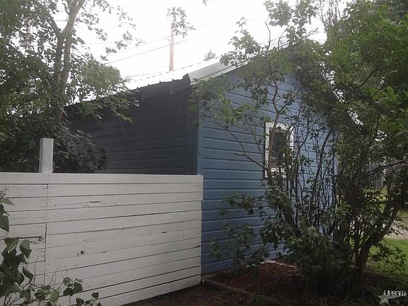 3rd image of 320 N Chauncey St