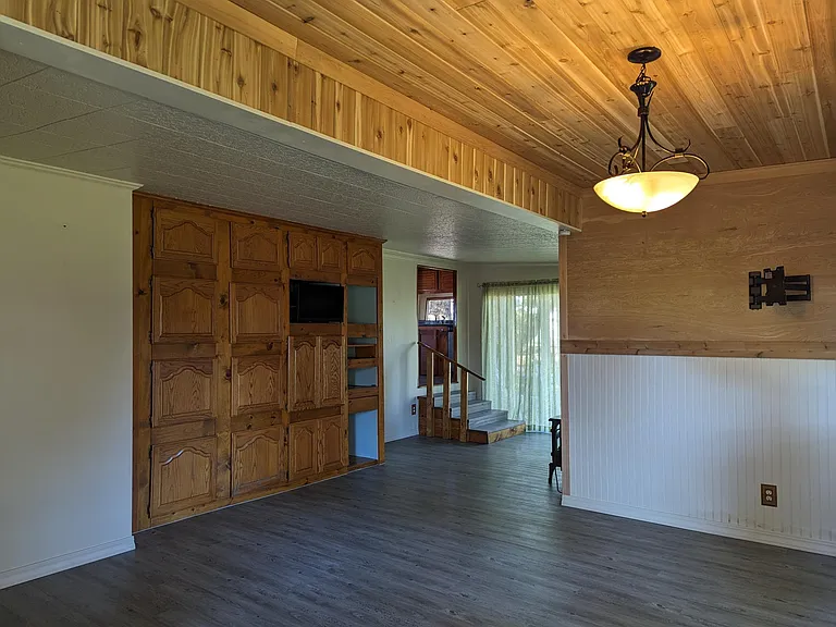 863 Trinidad Ct NE — Photo 12