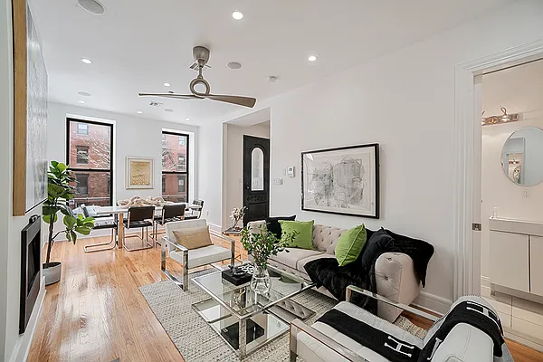 Sold by Engel & Völkers New York City | media 3