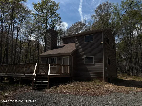 21 Cherry Ct, Clifton Township, PA 18424