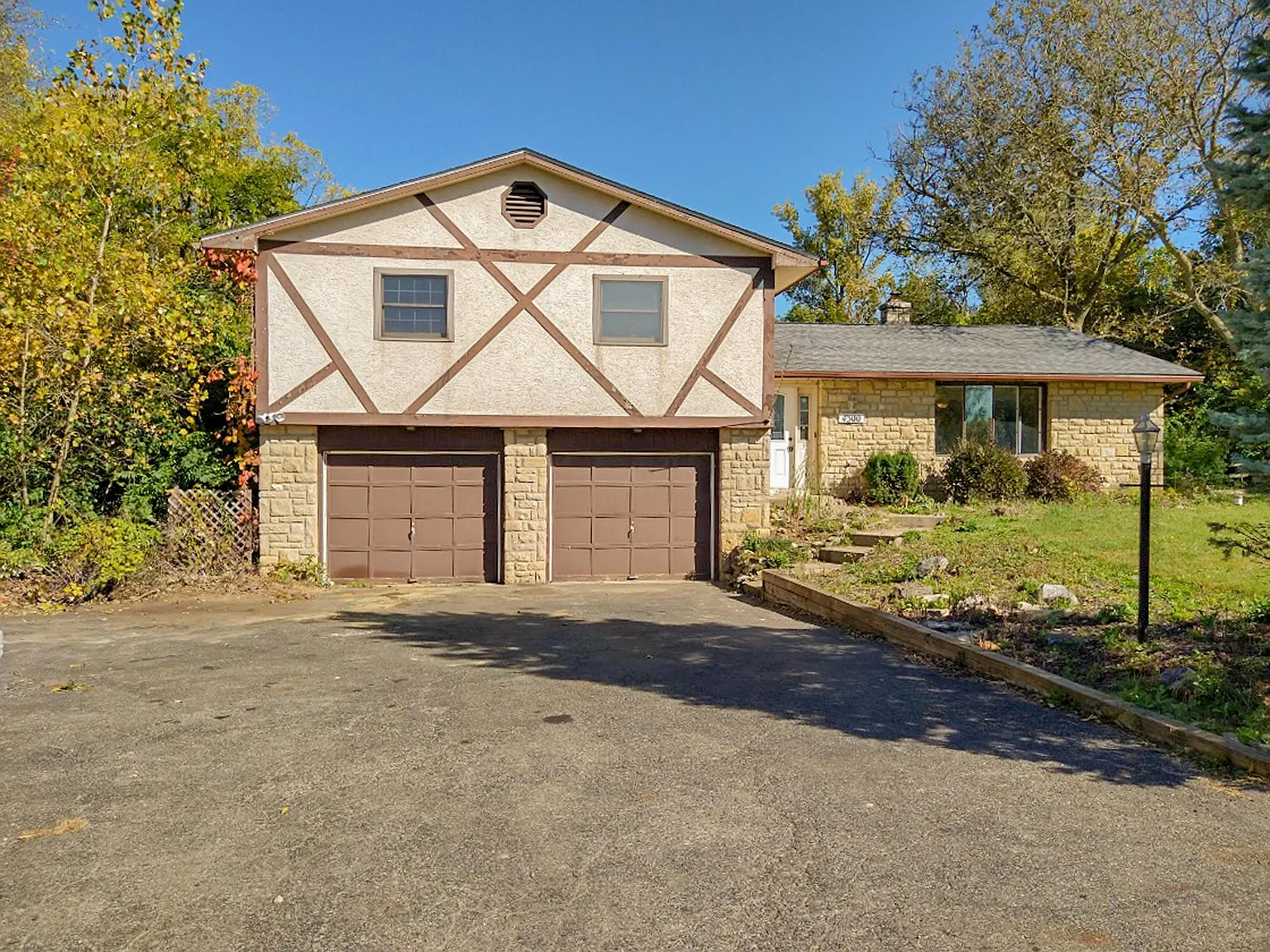 4300 Bright Rd photo 1