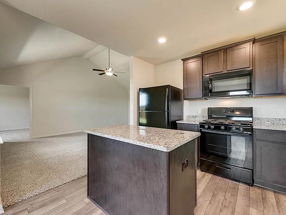 4th image of 3001 Spyglass Dr #5IE79O