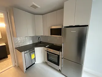 Rented by Five Town Global Realty