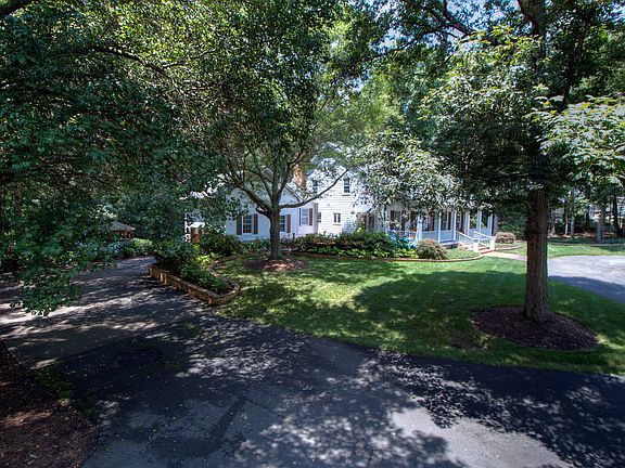 3rd image of 3760 Brushy Ln