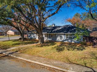 3107 Whirlaway Rd, Dallas, TX 75229