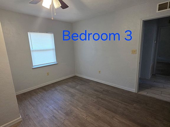 4th image of 823 NW 7th Pl #A