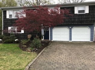 31 Eli Rd, Colonia, NJ 07067