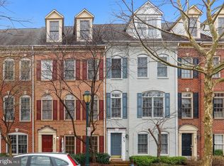 413 Oak Knoll Dr, Rockville, MD